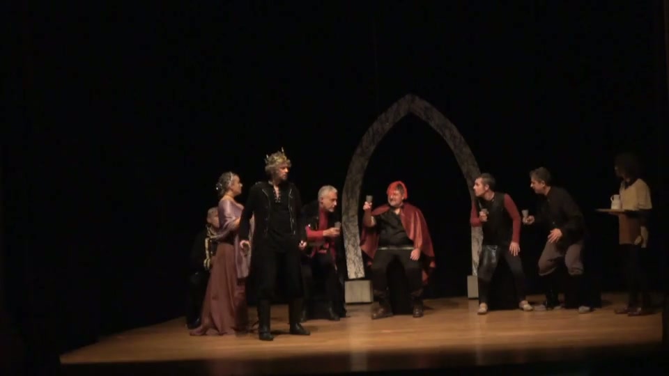 Macbeth vede il fantasma di Banquo seduto al suo posto